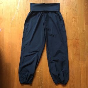Lululemon Relaxed Fit Pant