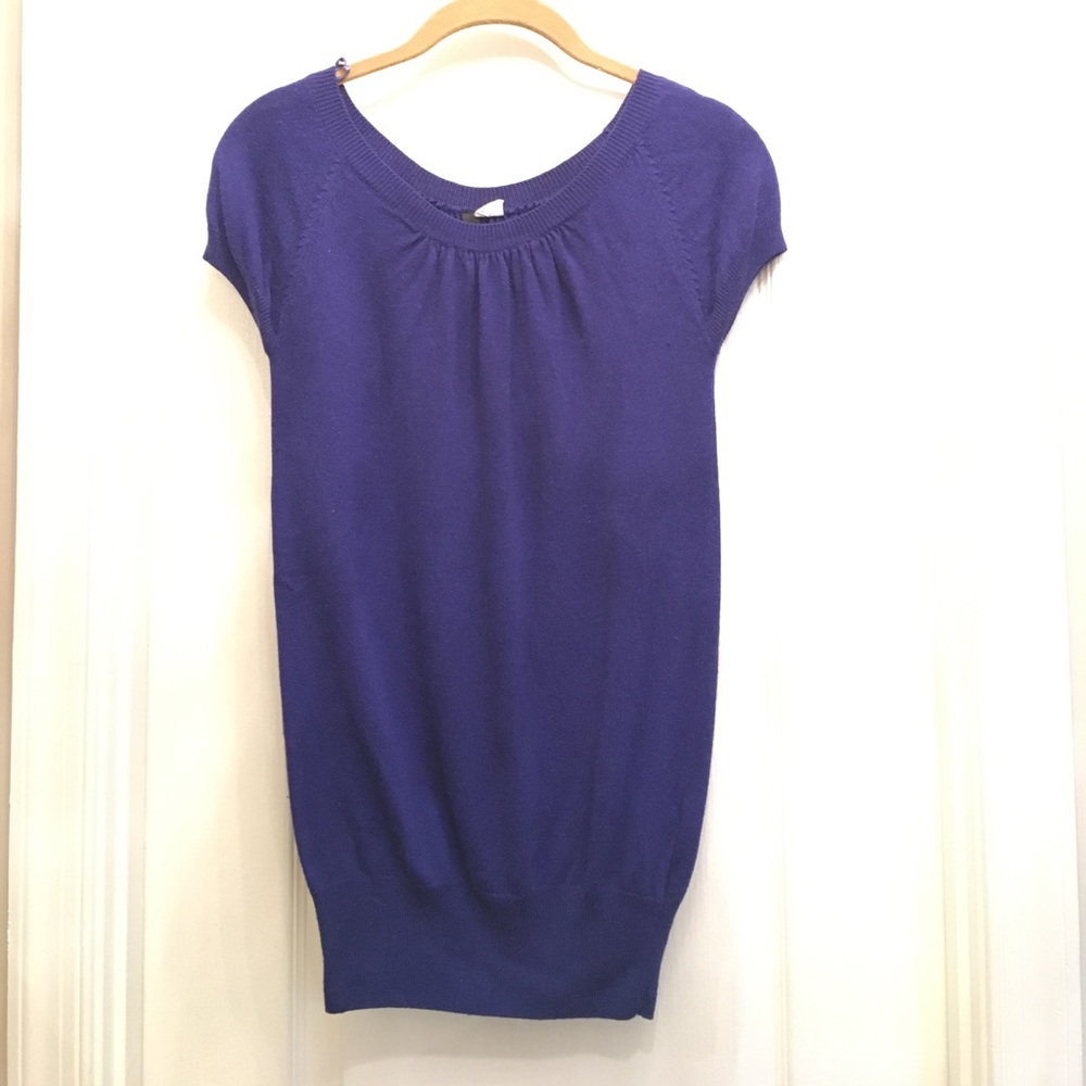 H&M indigo purple short sleeve sweater - size 4