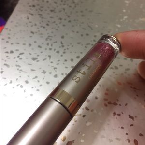 Stila lip top coat glitterati in Transcend