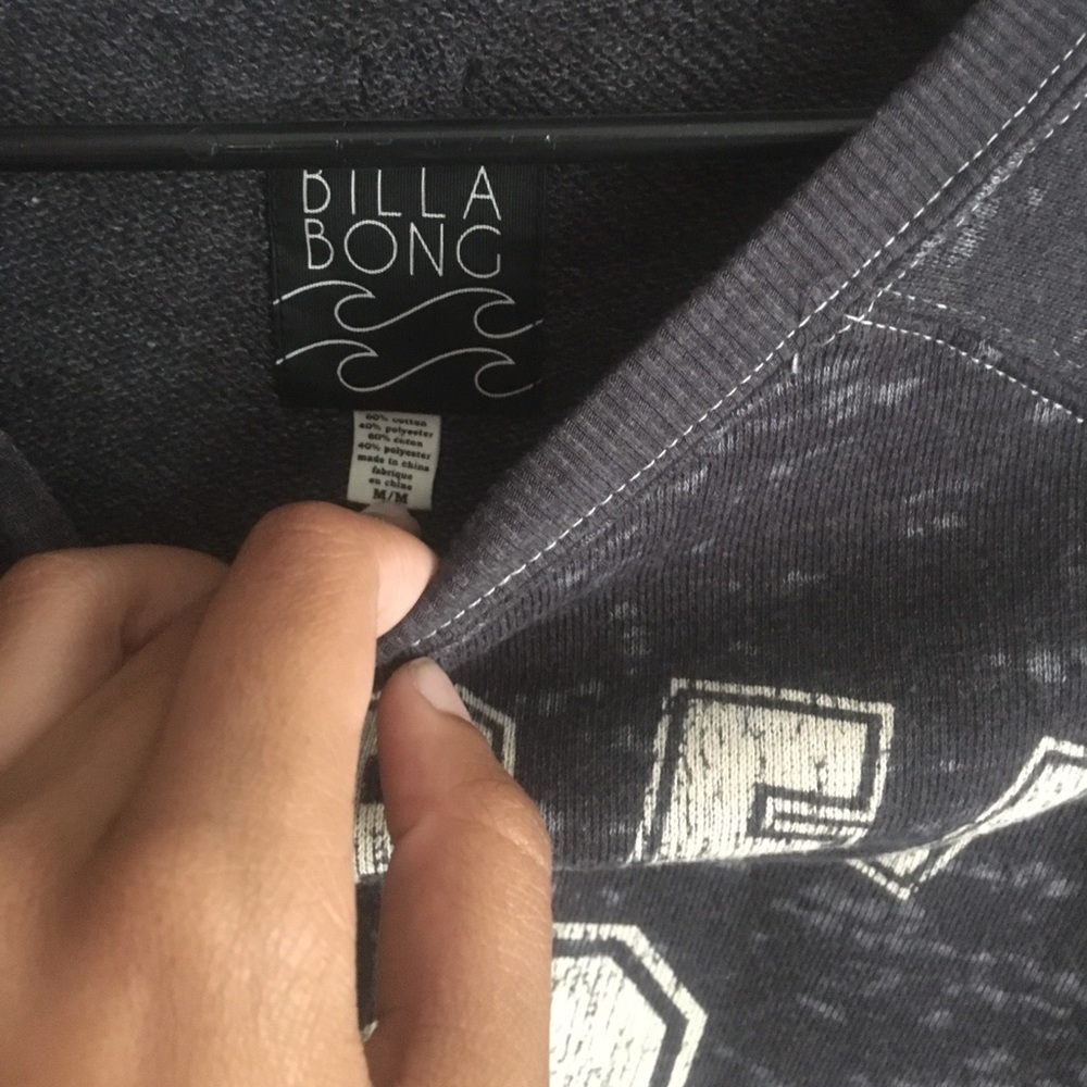 crew neck - Picture 2 of 2