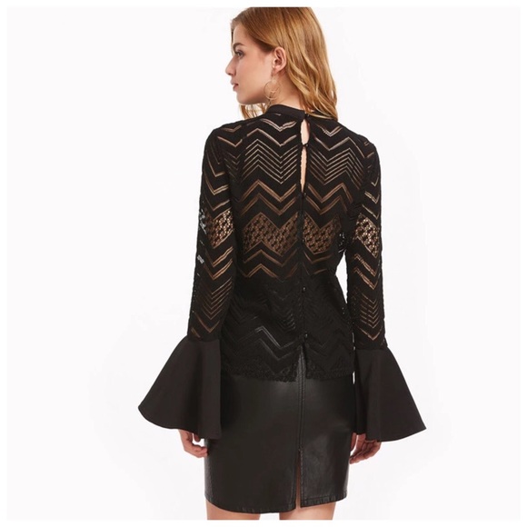 Dramatic Black Bell Sleeve Cut Out Top D20 - Picture 3 of 4