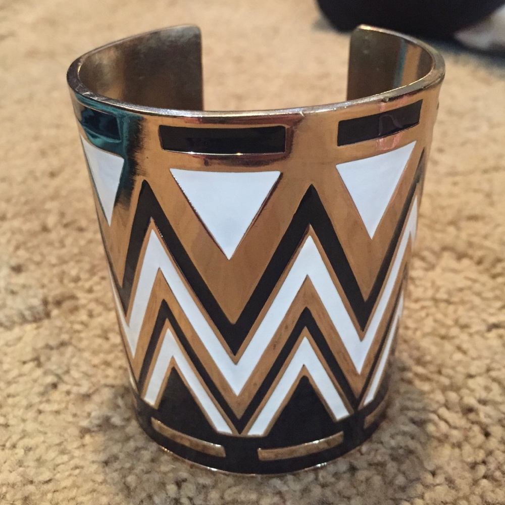 House of Harlow Tribal Cuff