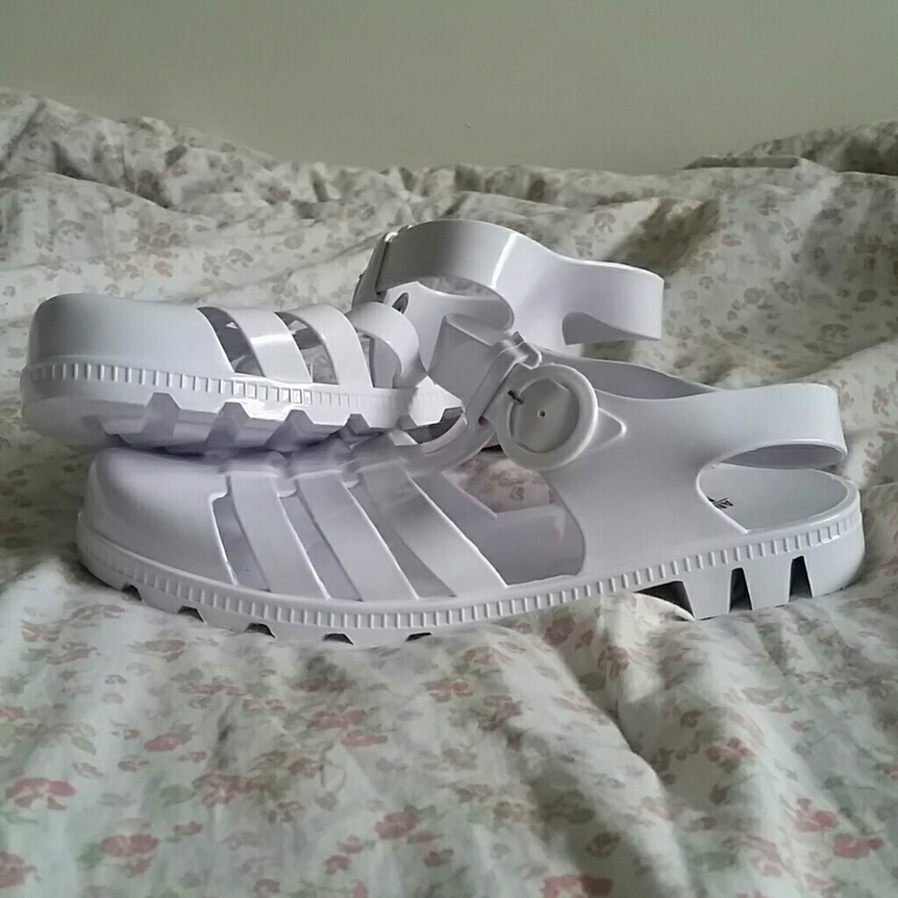 American Apparel Jellies
