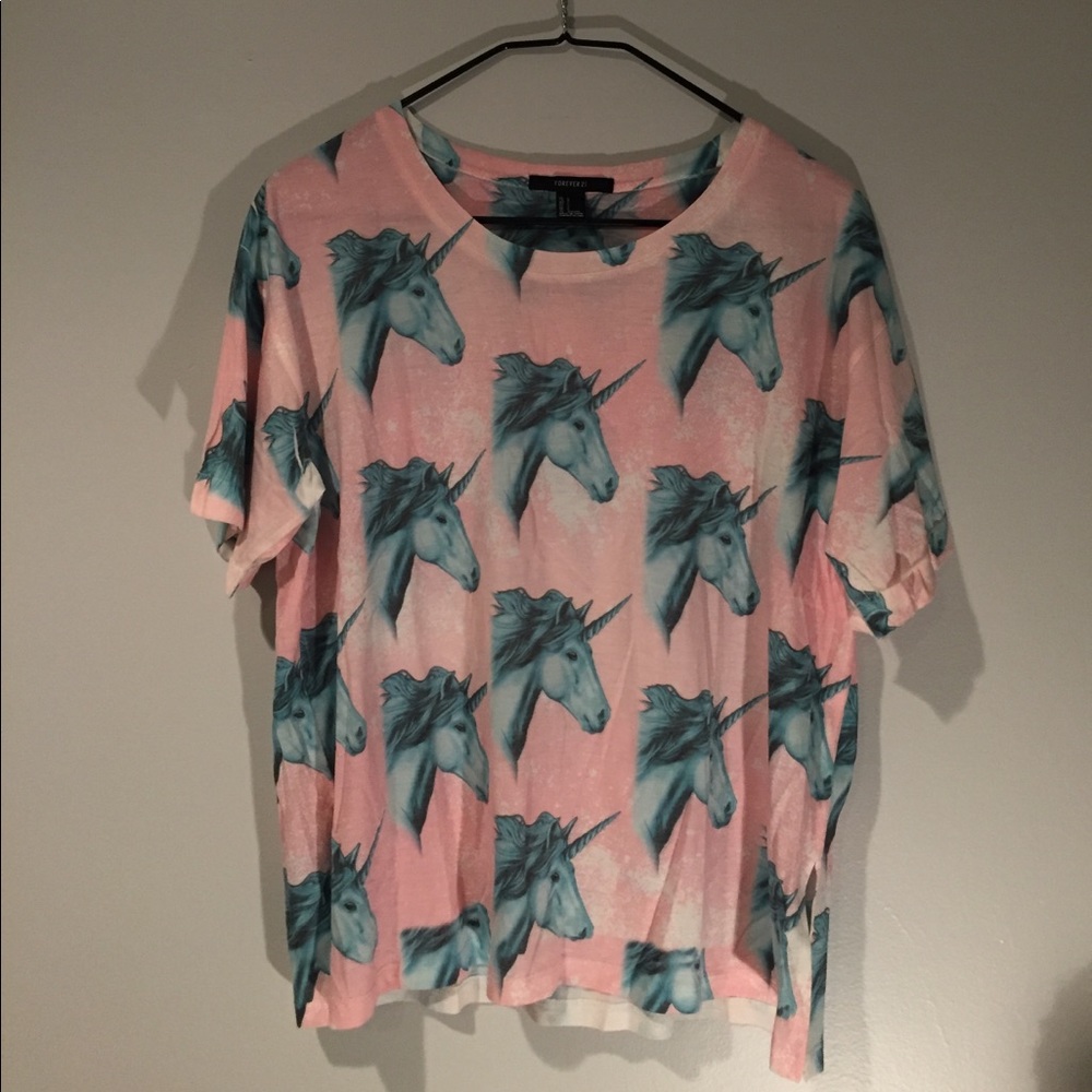 Unicorn T-shirt 🦄