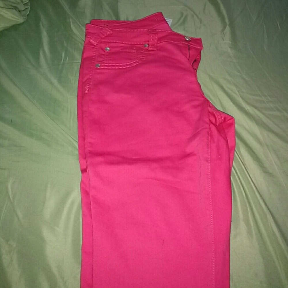 Size 18 Maurices pink jeggings
