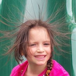 Meet your Posher, Debbie