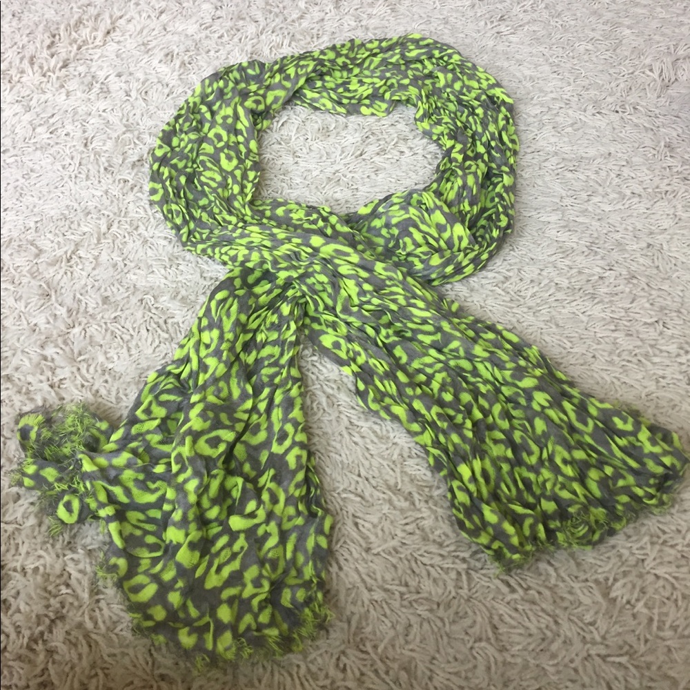 Gap Vibrant Scarf