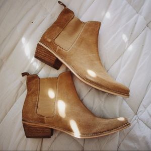 Suede Chelsea Boots