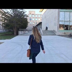 Meet your Posher, Jenny