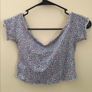 Cute flowered crop top