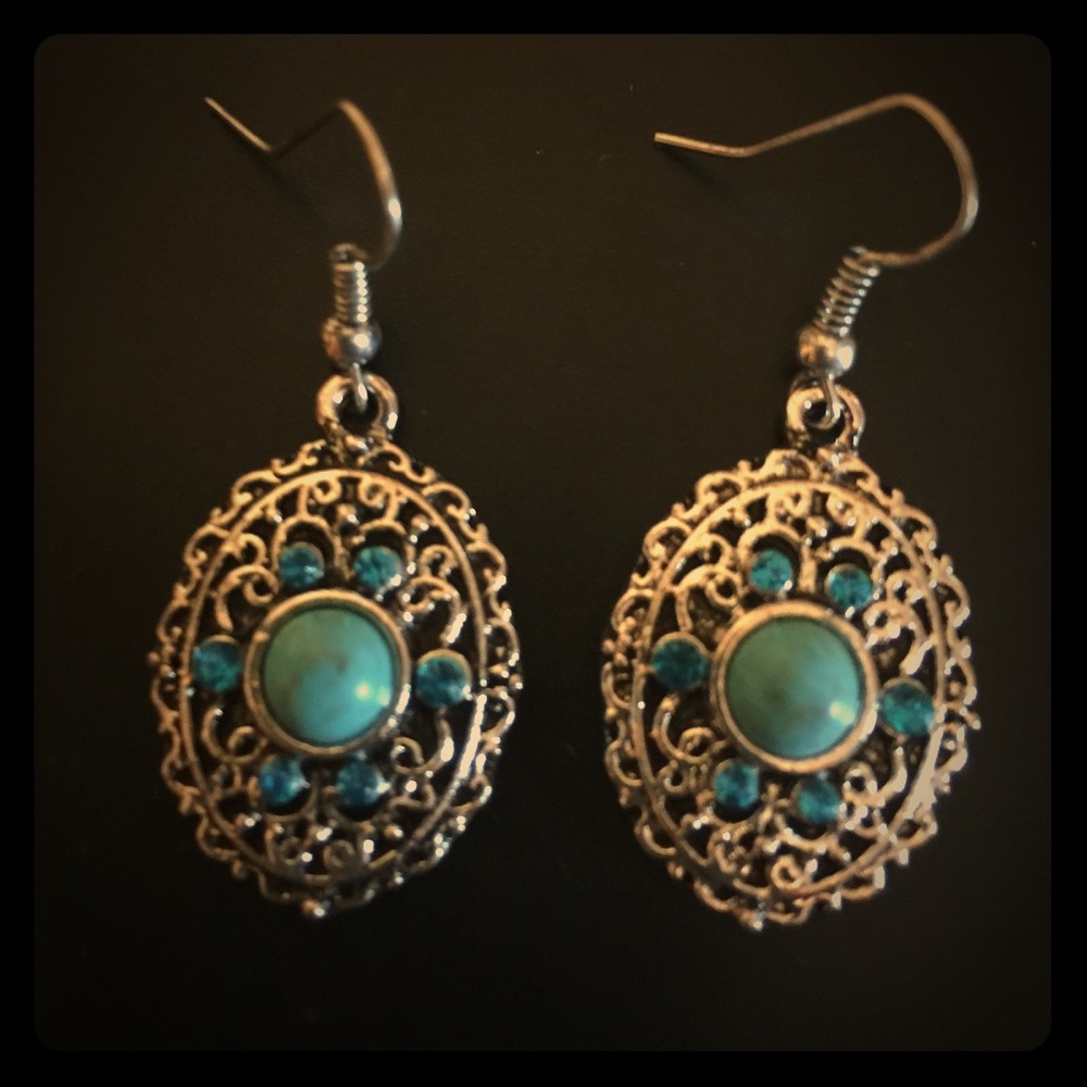 NEW Turquoise drop earrings vintage boho