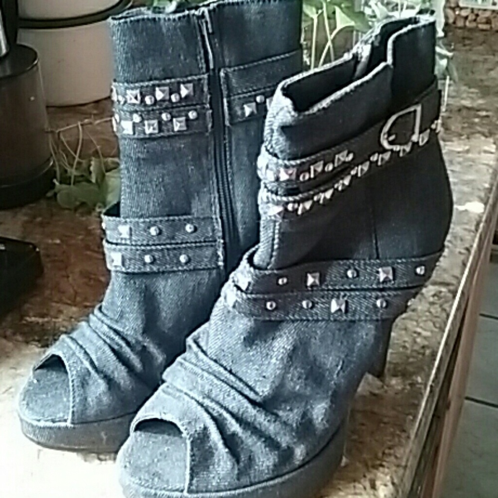Carrion Denim Shoes - Picture 1 of 4
