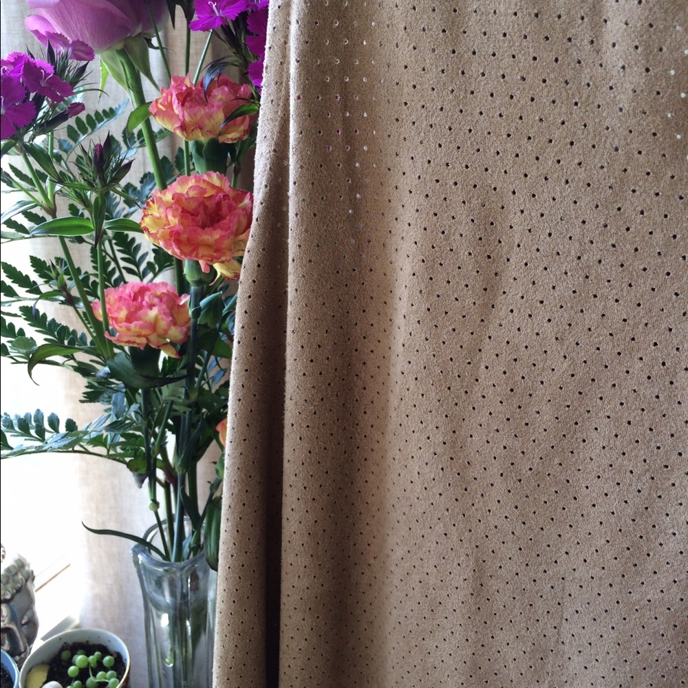 Soft jersey dress - Picture 4 of 5