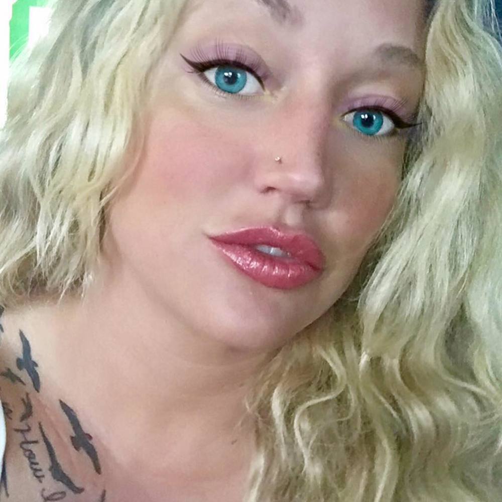 Meet your Posher, Chelsey