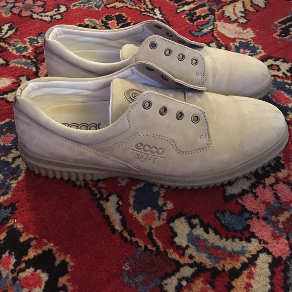 ecco shoes discontinued styles