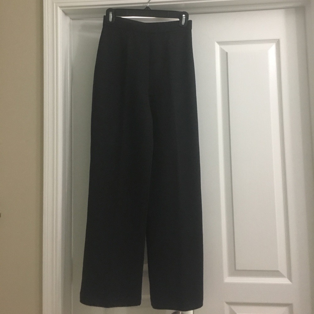 St. John Collection classic knit trouser pants