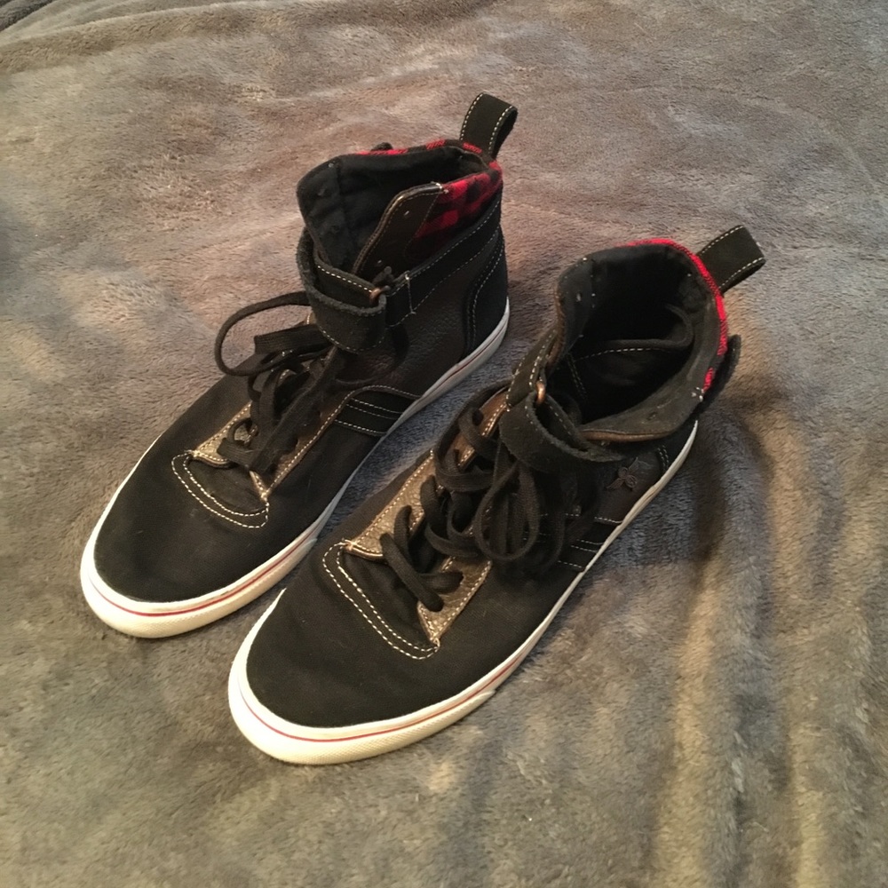 Creative Recreation High Top shoes 9