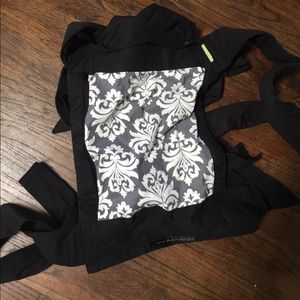 Mai Tai Sash Wrap Carrier