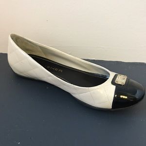 Marc Fisher Ballet Flat Shoes Nude Black Fancy