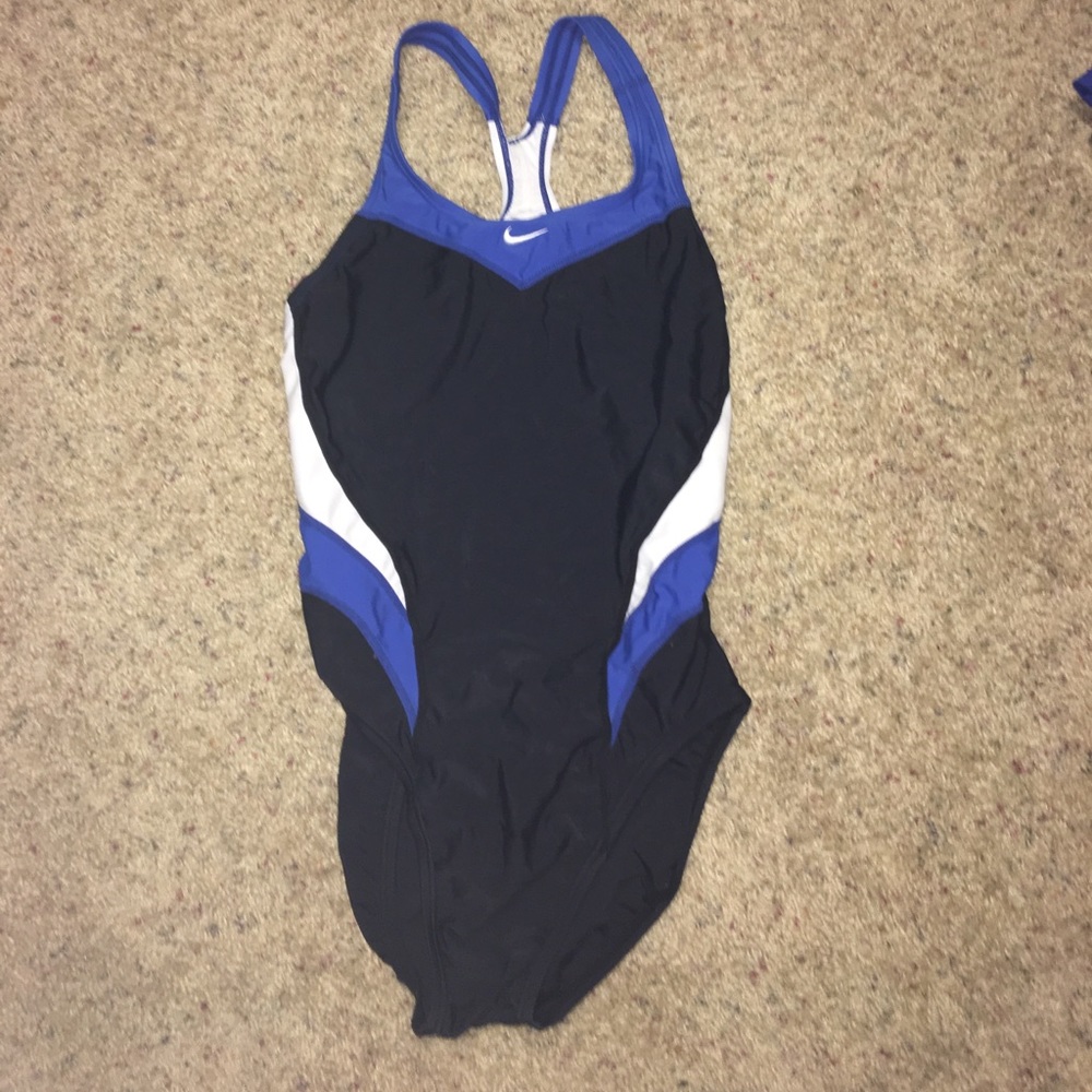 nike one peice