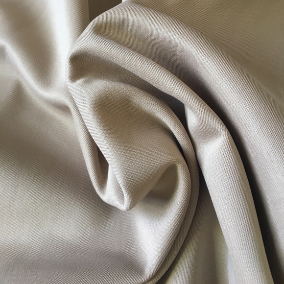 Forever 21 dress, PRICE IS FIRM ✔️ - Picture 4 of 7