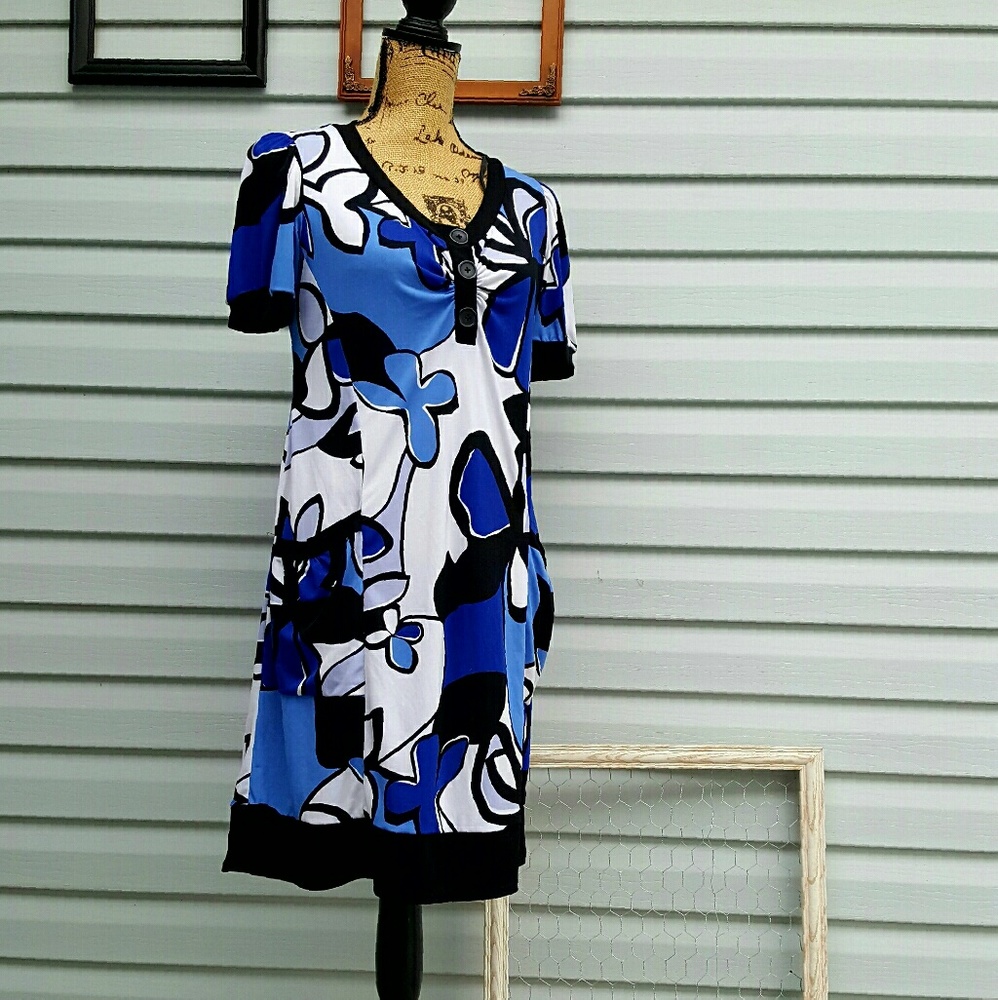 Knit mini-dress in blue, white, and black