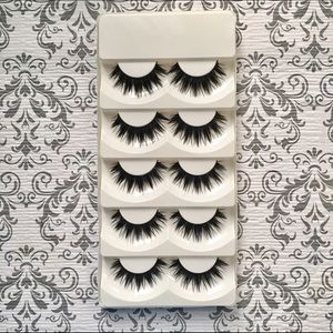 5 pairs of fake lashes
