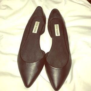 Steve Madden Ambler Black Flats
