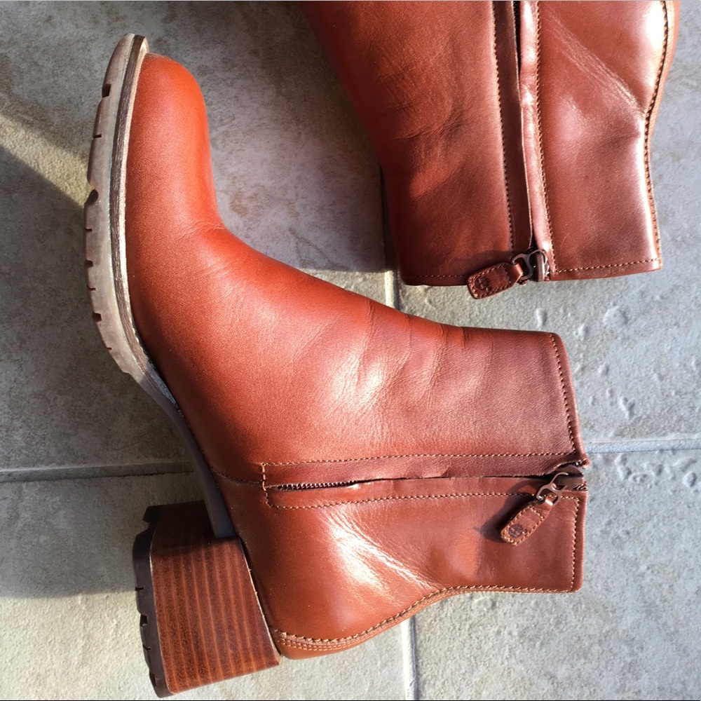 NWOT Timberland boots