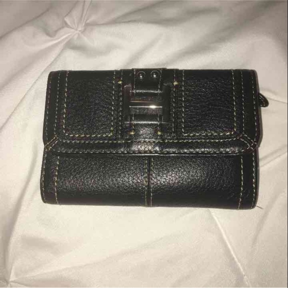Fossil black leather wallet