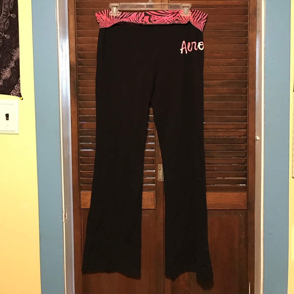 Aeropostale Yoga Pants (M/L)