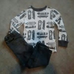 Gap shirt with jeans outfit