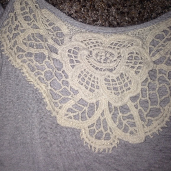 Tank - Picture 2 of 5