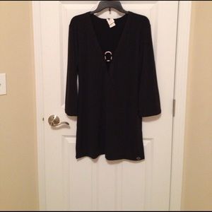 Adorable black coverup