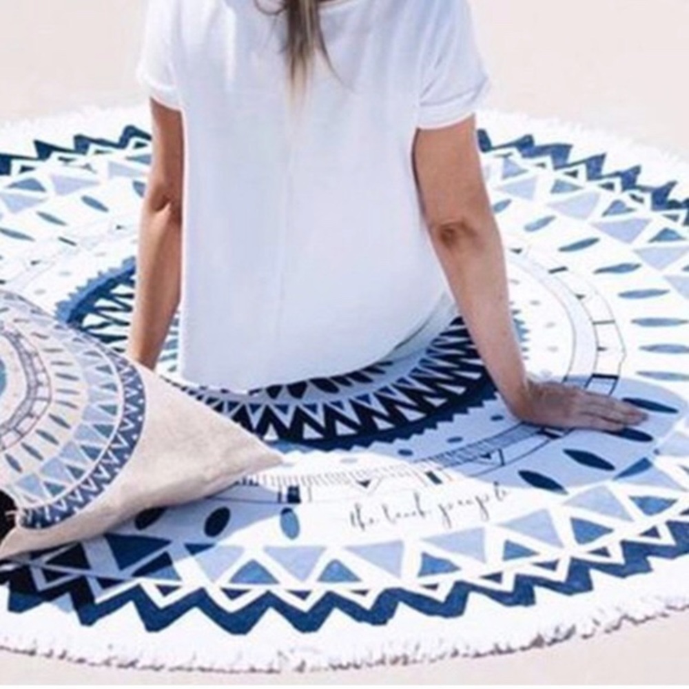 Boho Throw or Wrap. Pool Beach or Home! - Picture 4 of 6