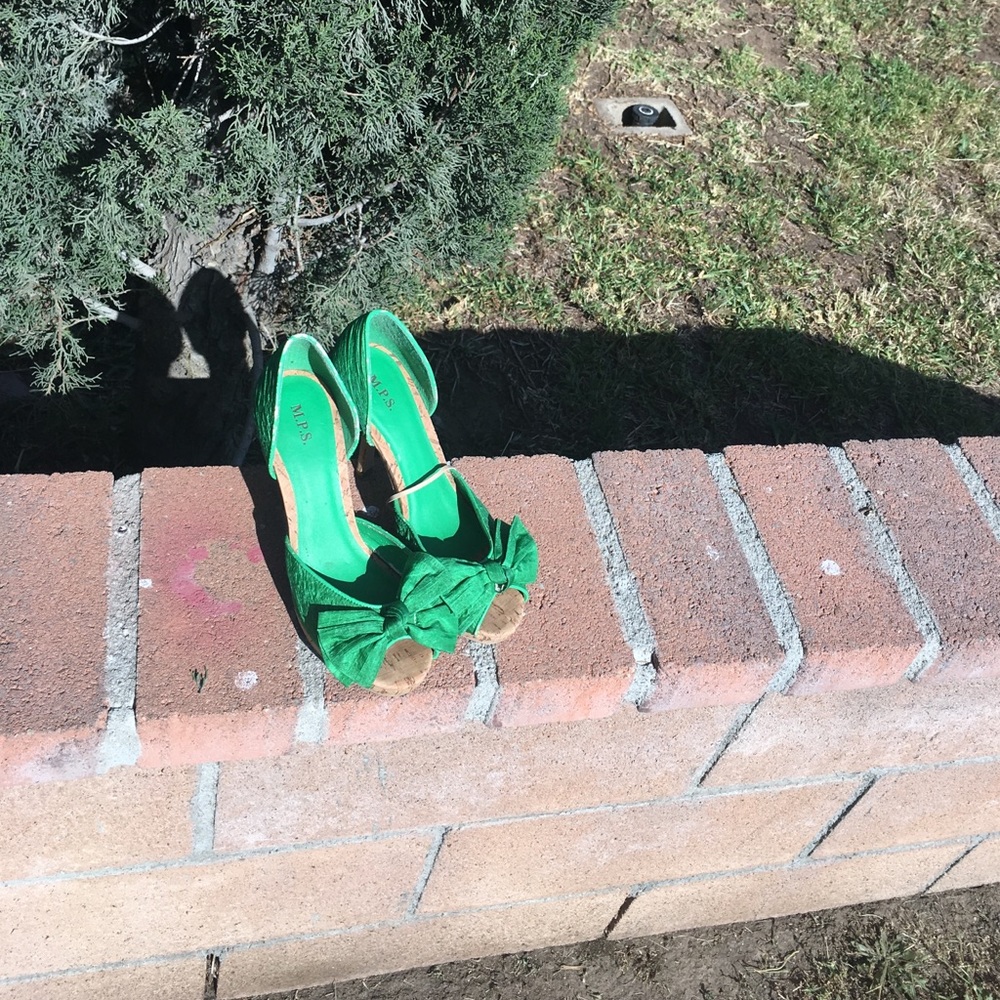 M.P.S Green Cork heels 👠 4 inches. Worn not new