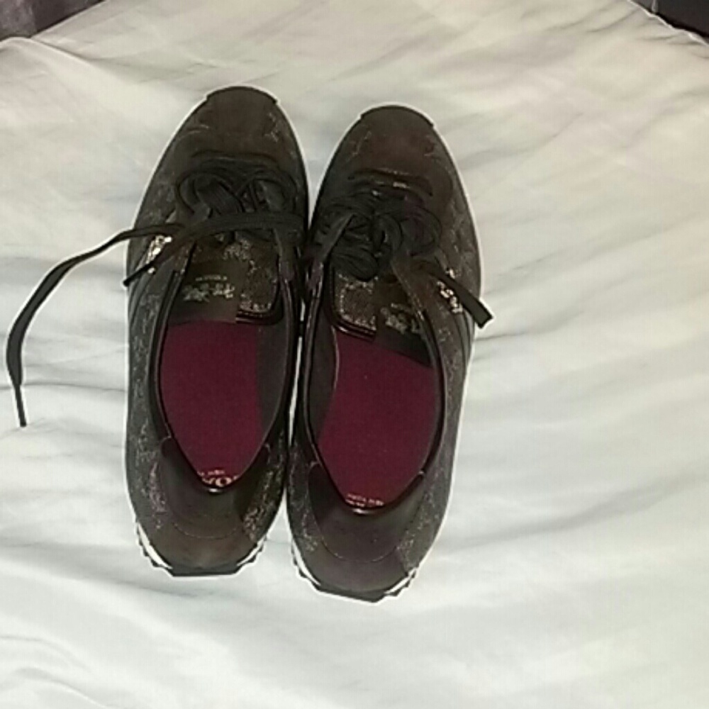 Coach shoes size 10 - Picture 2 of 3