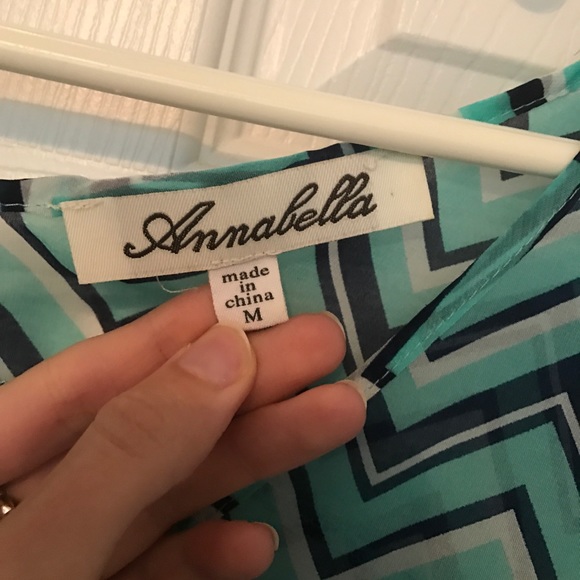 Sheer chevron Francesca's blouse - Picture 4 of 7