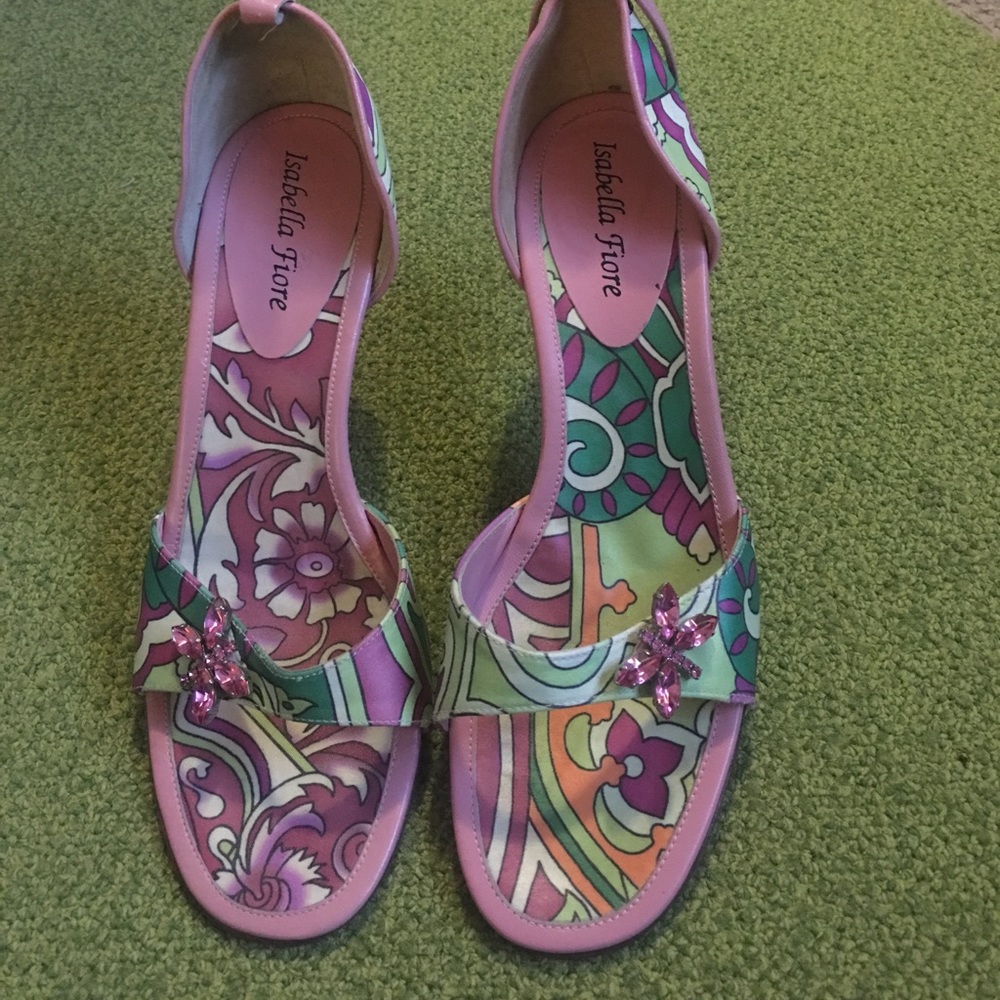 Isabella Fiore Sandals w/ Swarovski Crystal