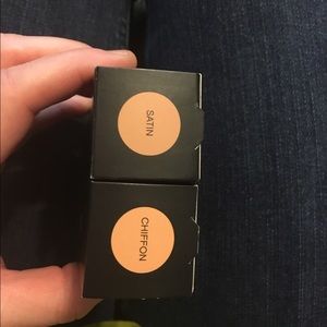 Younique DESTASHING EXTRAS - FOUNDATIONS SOLD!!