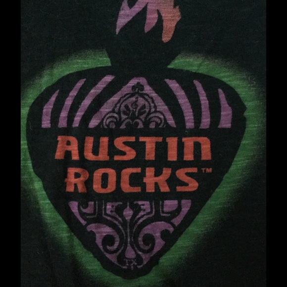 Austin Rocks Tee - Picture 2 of 3