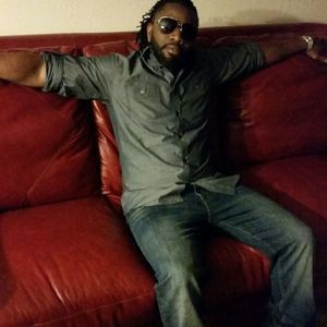 Meet your Posher, Lewis