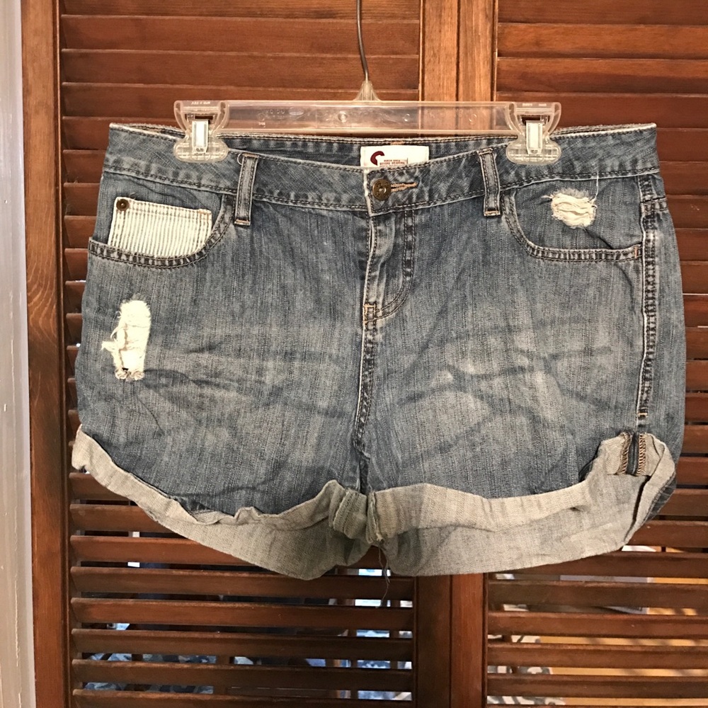 Beachy Jean Shorts