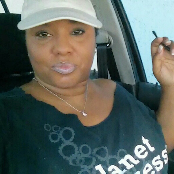 Meet your Posher, Gracie - Picture 4 of 8