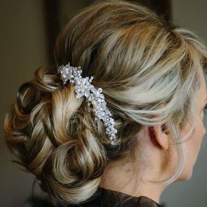 Bridal hair comb