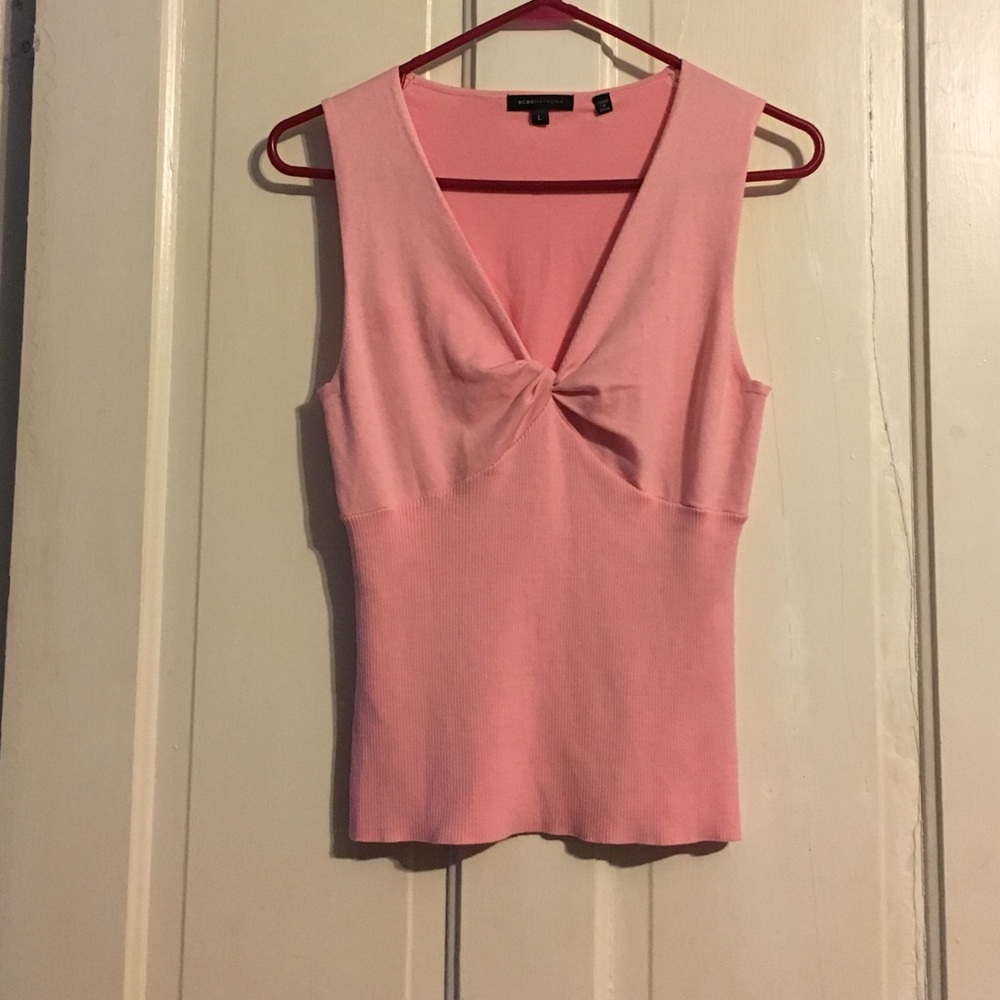 BCBGMAXAZRIA sleeveless sweater NEVER WORN! size L