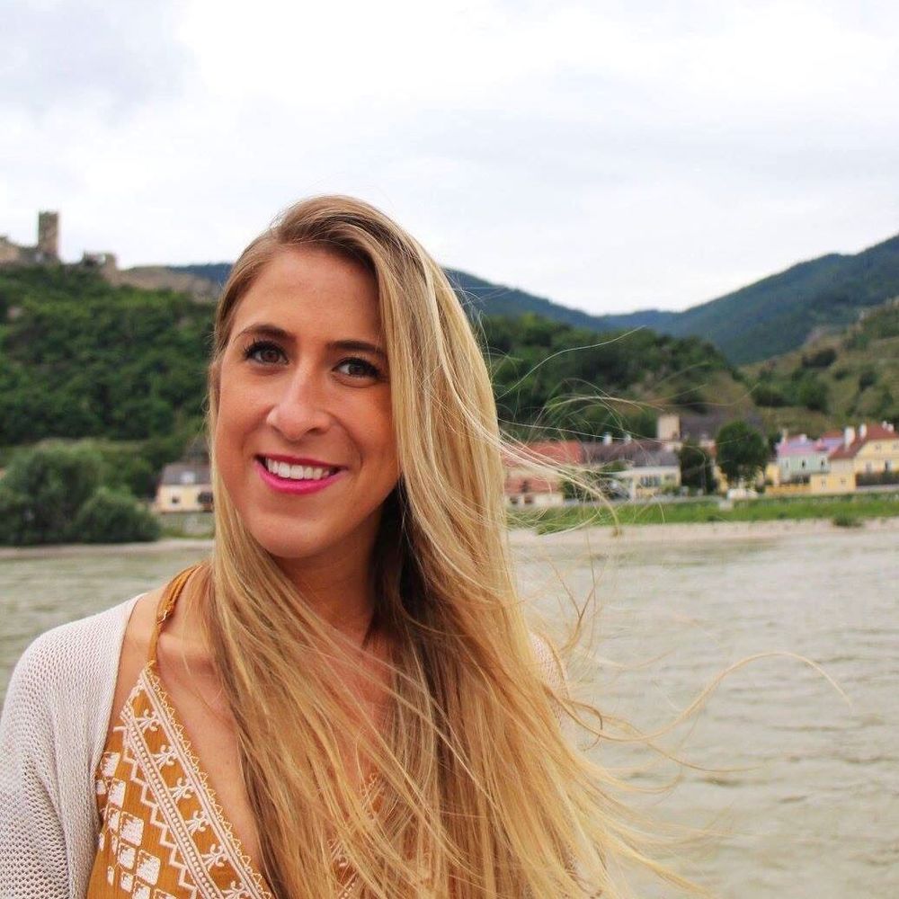 Meet your Posher, Kari