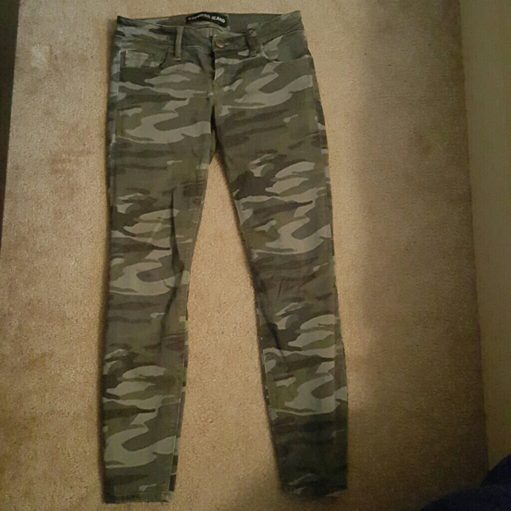 Express Ankle Leggings