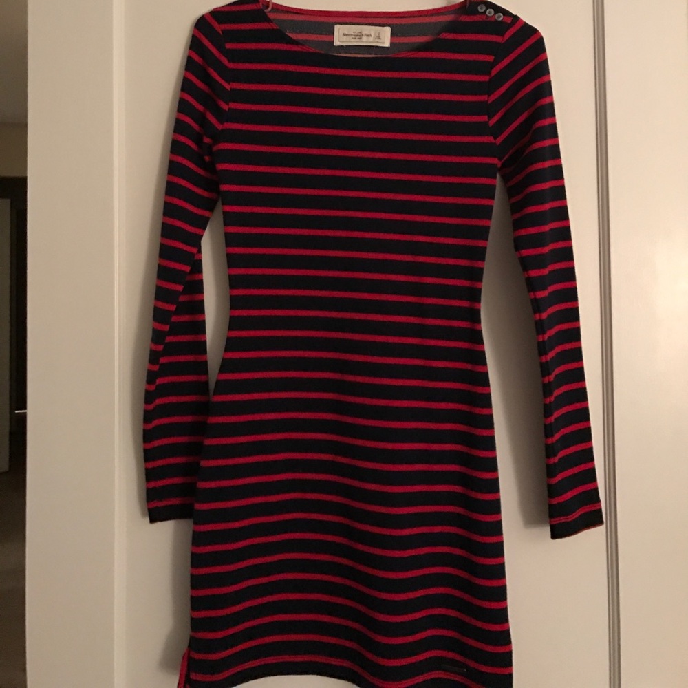 Abercrombie & Fitch. navy & red stripped dress