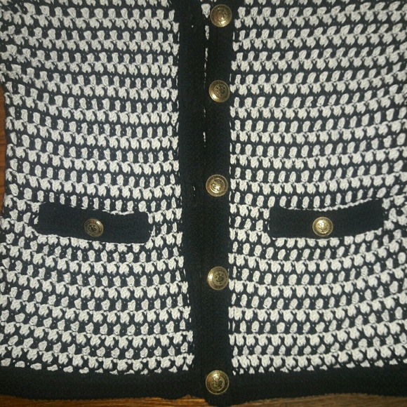 -GIFTED-CAbi-Women's Sophisticated Knit Sweater - Picture 3 of 5